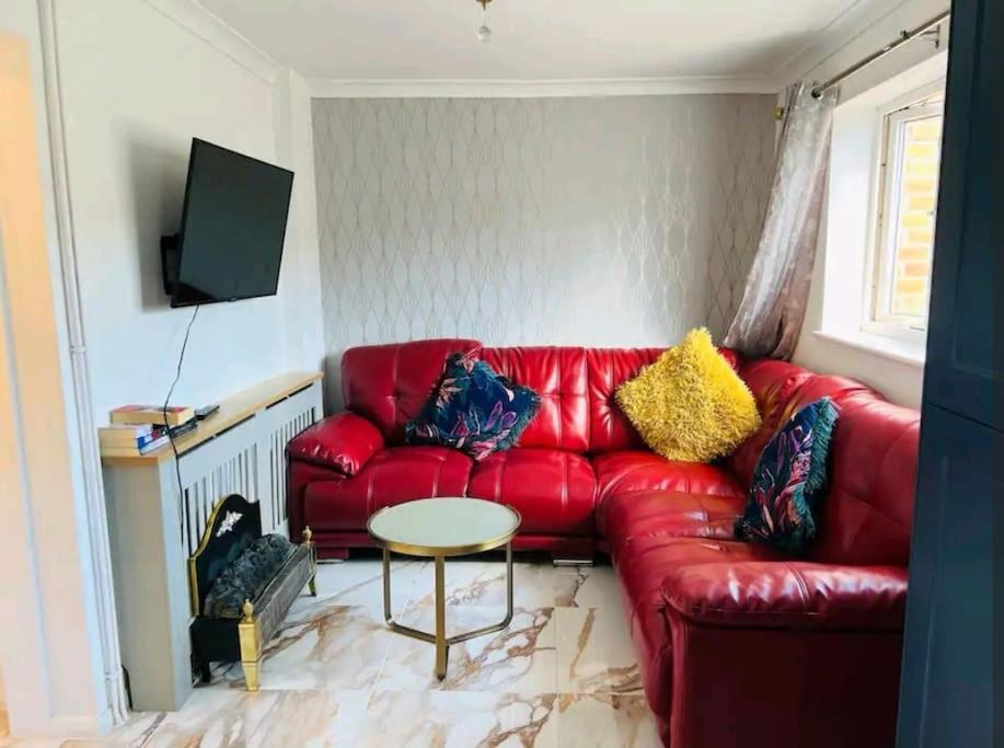 Modern 2 Bedroom Flat By Dover Port, Castle& Sea! Dış mekan fotoğraf